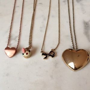 Cute dainty necklaces
